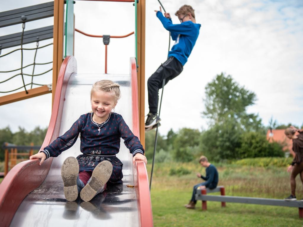 Landal Natuurdorp Suyderoogh 2, Roompot Vakantiepark Emslandermeer