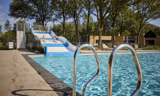 Top-25 kindvriendelijke vakantieparken in Nederland met zwembad