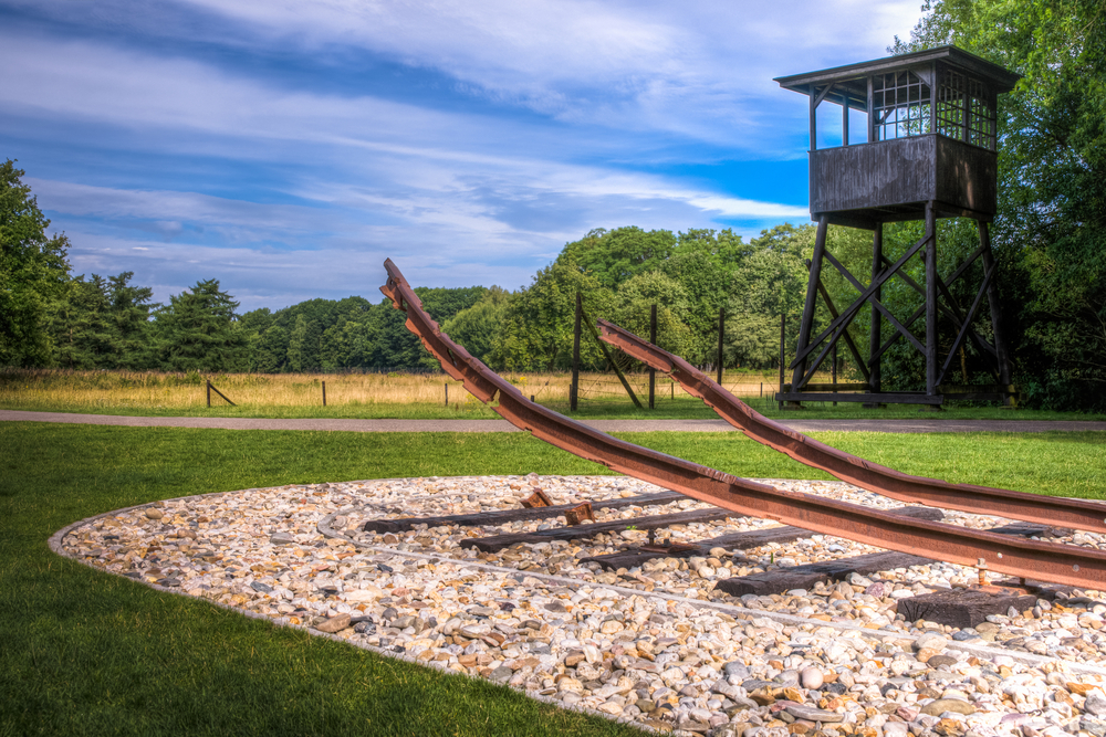 Kamp Westerbork Drenthe shutterstock 159565454, Te doen met kinderen in Drenthe