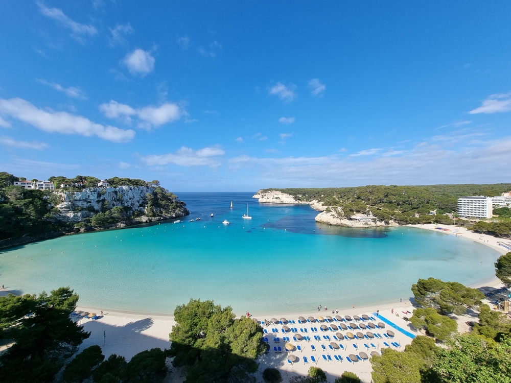 Cala Galdana Menorca Spanje shutterstock 2531863369, Te doen met kinderen in Spanje