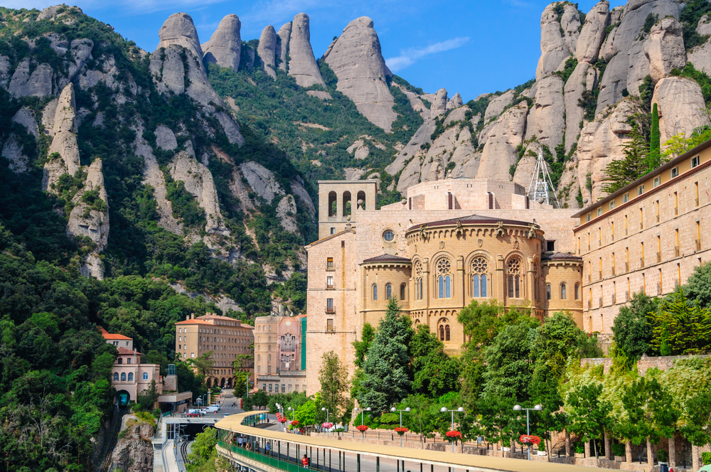 Montserrat Spanje shutterstock 574318450, Te doen met kinderen in Spanje