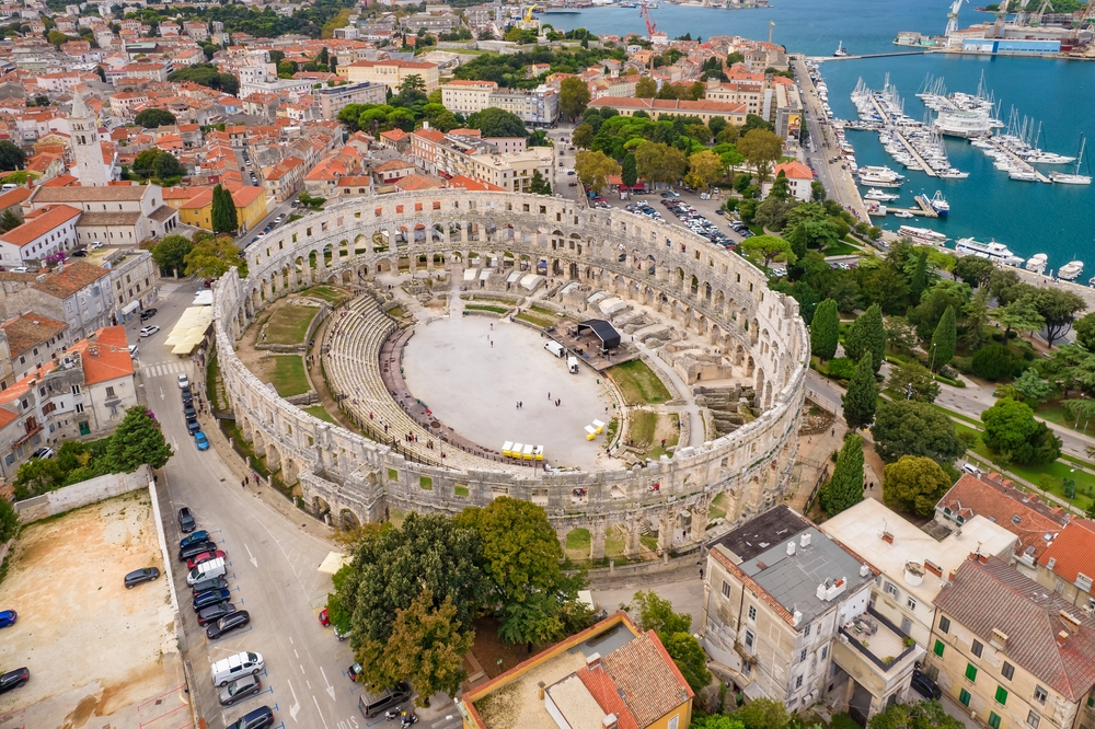 Pula Istrie Kroatie shutterstock 2589268175, Te doen met kinderen in Kroatië