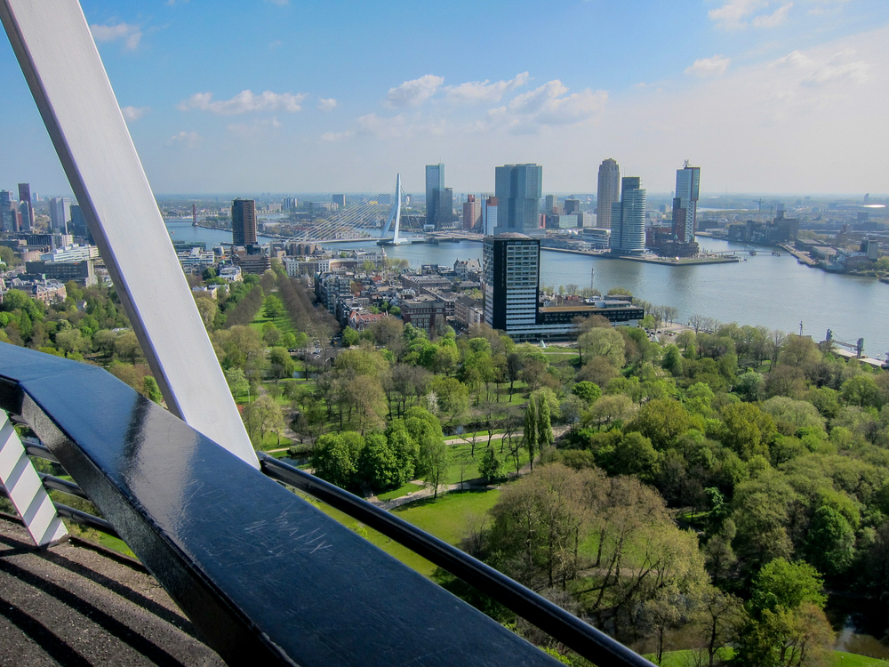 Euromast Rotterdam Zuid Holland Nederland shutterstock 1893737014, wat te doen met kinderen in Rotterdam